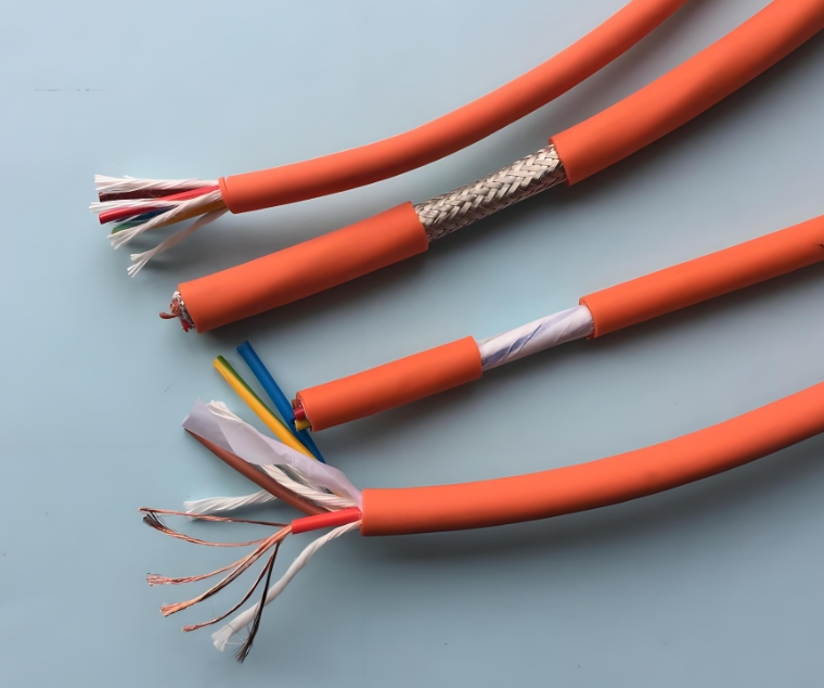 南方珠江科技電纜分享電纜行業(yè)創(chuàng)新模式經(jīng)營(yíng)能解決電纜庫(kù)存.jpg 南方珠江科技電纜分享電纜行業(yè)創(chuàng)新模式經(jīng)營(yíng)能解決電纜庫(kù)存.jpg